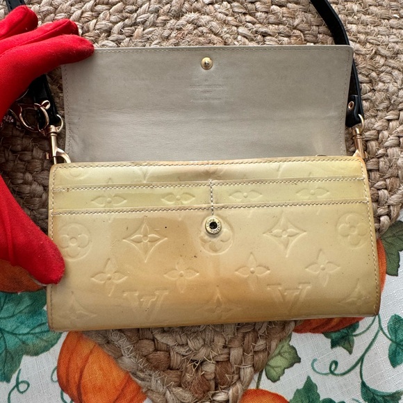 Louis Vuitton Monogram Vernis Porte Feuille Sarah Long Bifold Wallet/*CONVERTED* - Picture 9 of 16